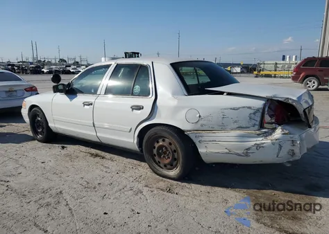 2010 Ford Crown Victoria Police Interceptor z USA, uszkodzony, nr VIN 2FABP7BV5AX130077